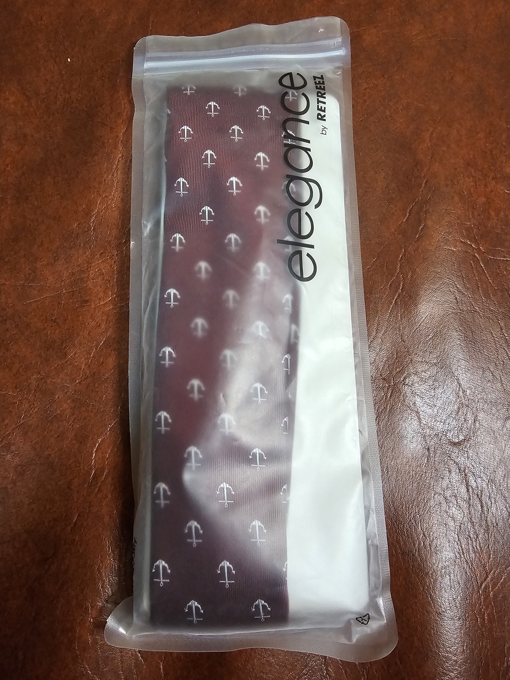 Elegance by Retreez Burgundy Tie With White Anchor Pattern